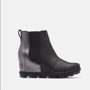 NWT Sorel Joan Of Arctic Wedge II Chelsea Boot 5.5